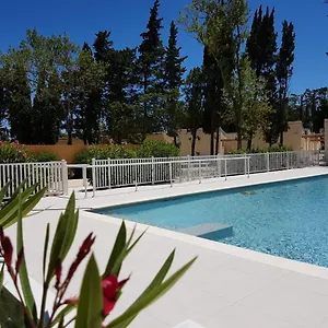 bastidon-des-alpilles-23.fr-provencehotel.com/